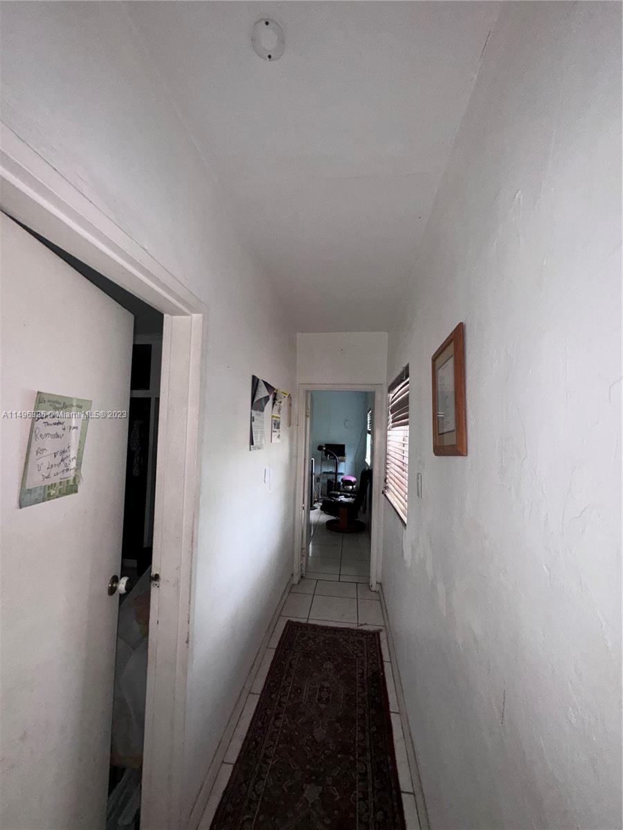 WEST MIAMI SHORES SEC D - Residential