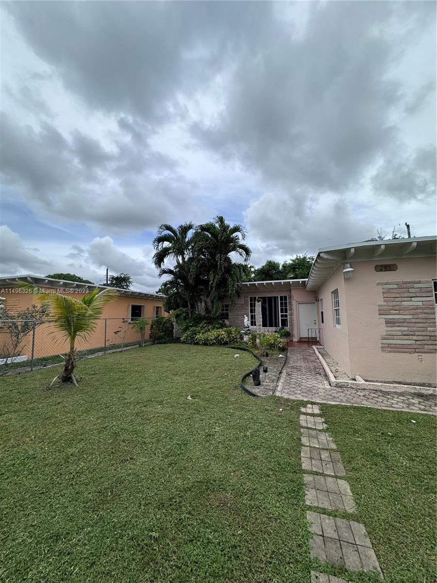 WEST MIAMI SHORES SEC D - Residential