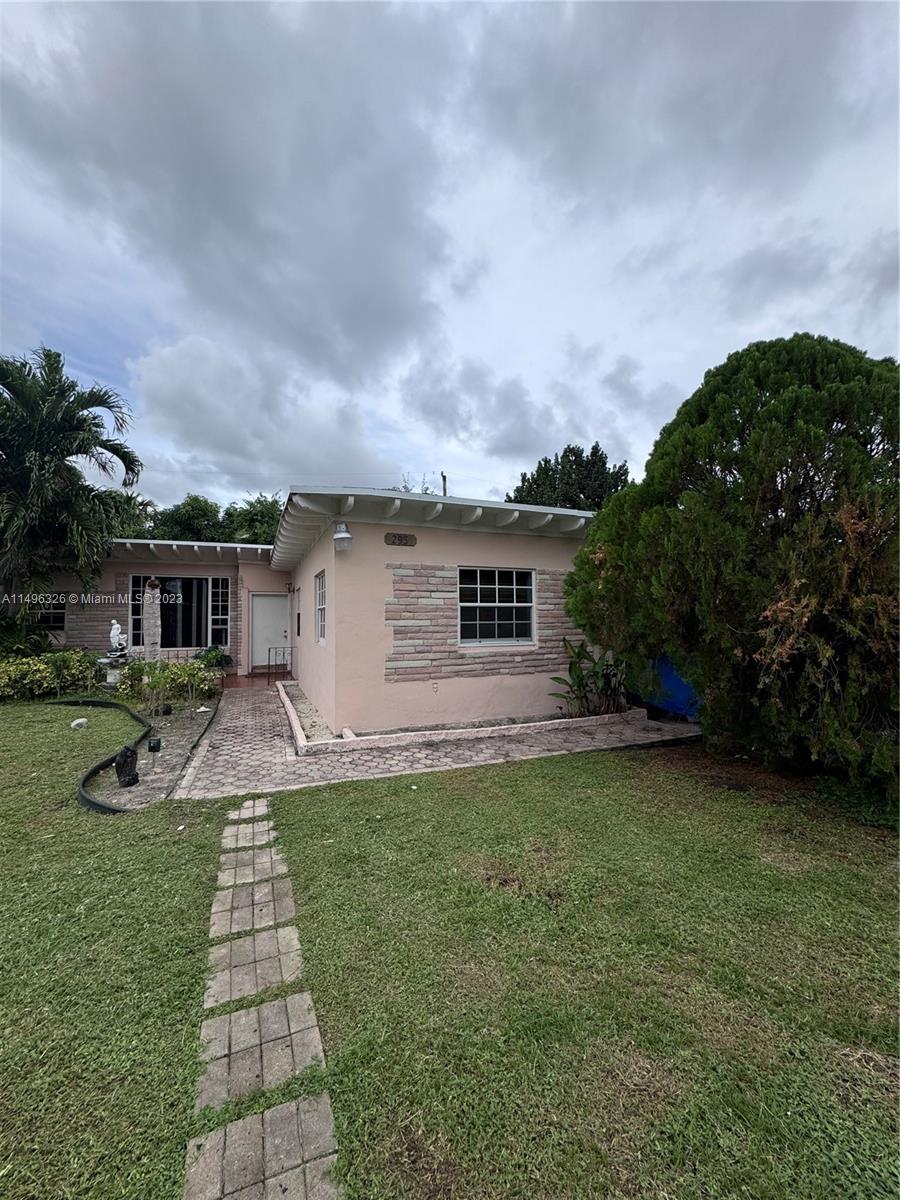 WEST MIAMI SHORES SEC D - Residential