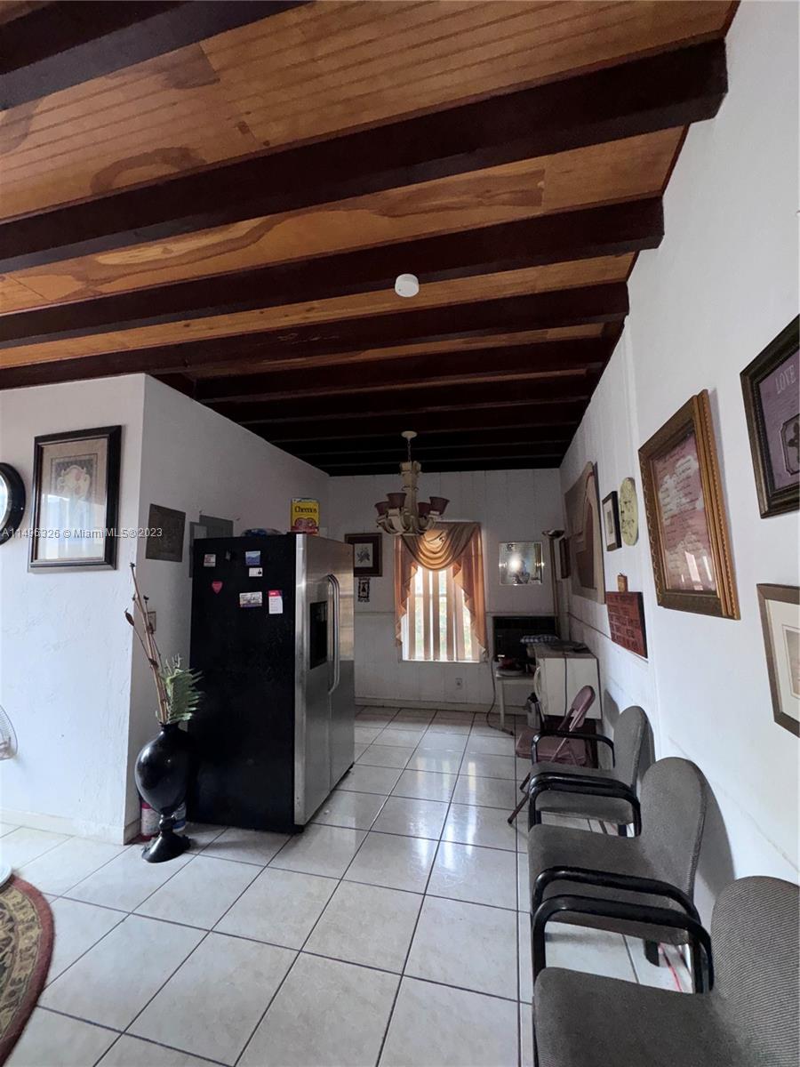 WEST MIAMI SHORES SEC D - Residential