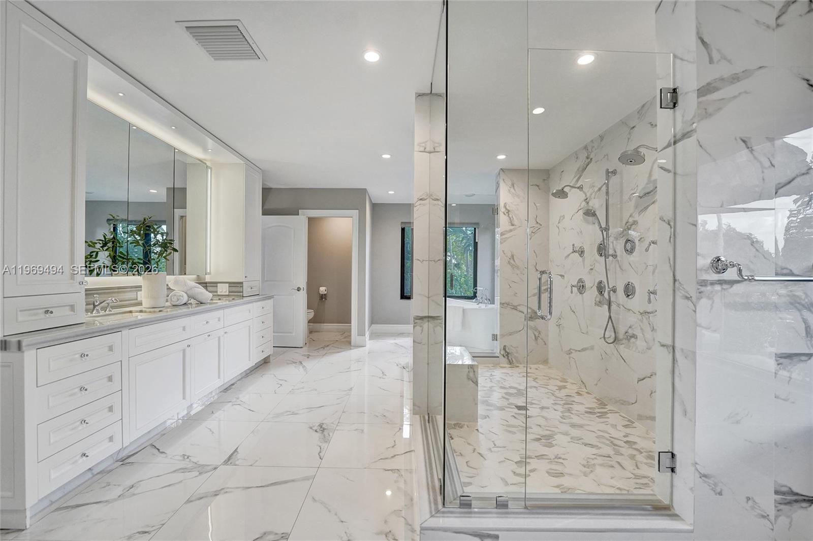 HOLLYWOOD HILLS NORTH SEC - Residential