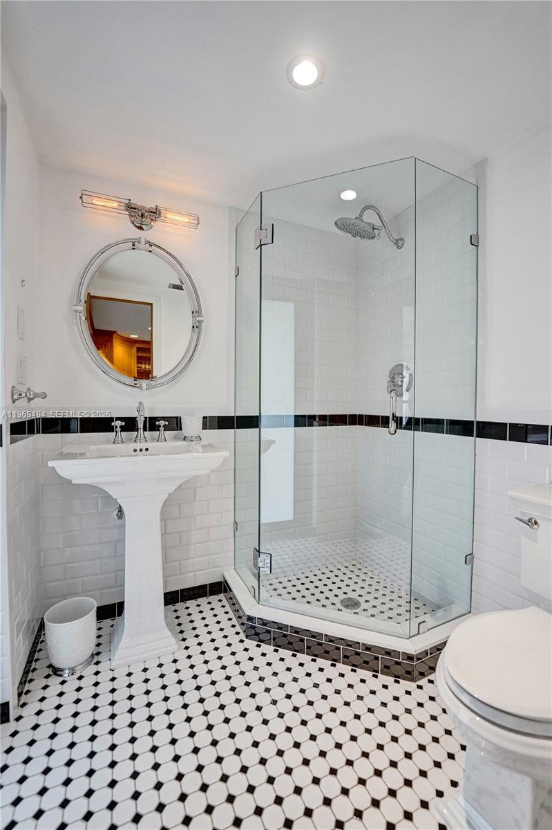 HOLLYWOOD HILLS NORTH SEC - Residential