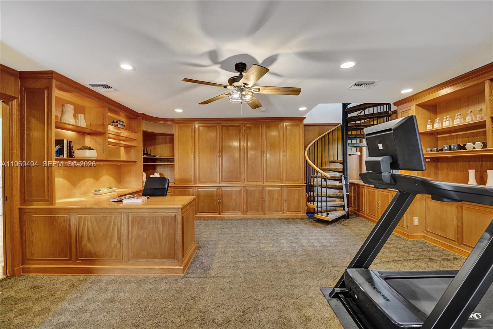 HOLLYWOOD HILLS NORTH SEC - Residential