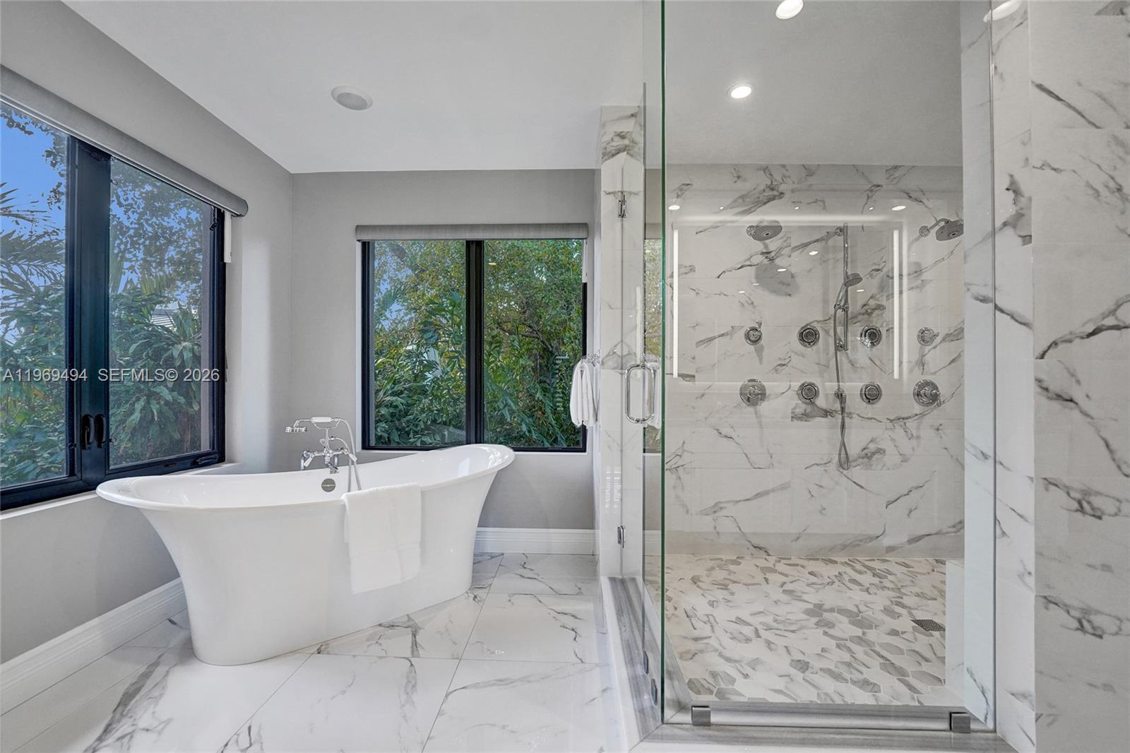 HOLLYWOOD HILLS NORTH SEC - Residential