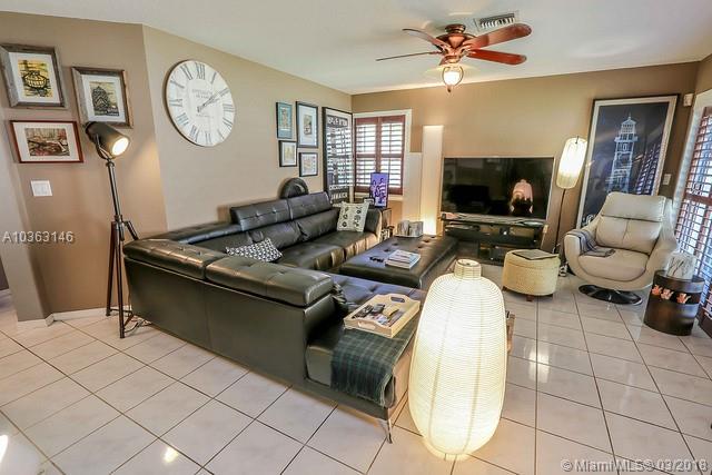 SAWGRASS PRESERVE - Residential