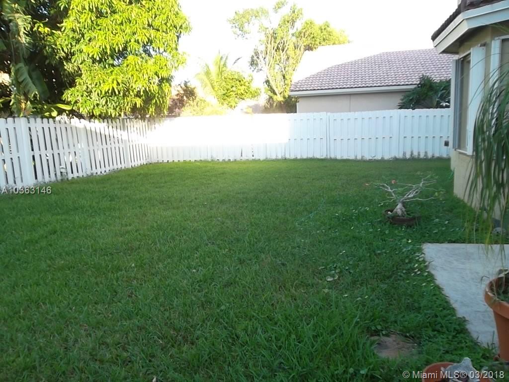 SAWGRASS PRESERVE - Residential