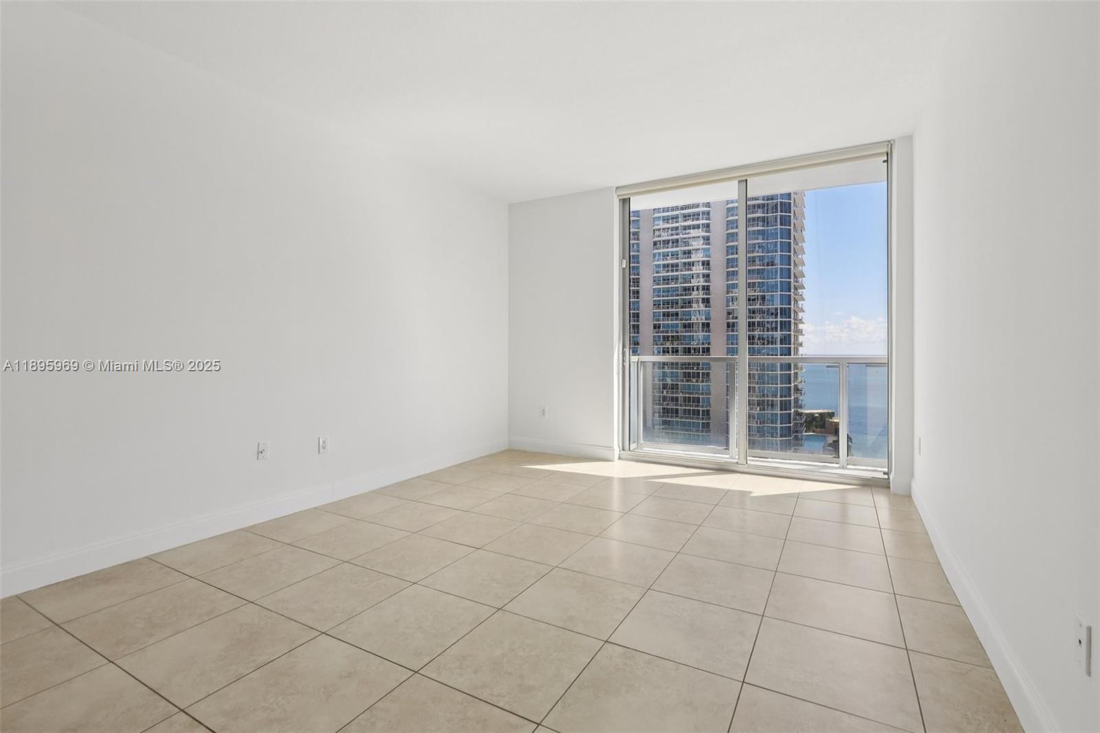 1060 BRICKELL CONDO - Residential Lease