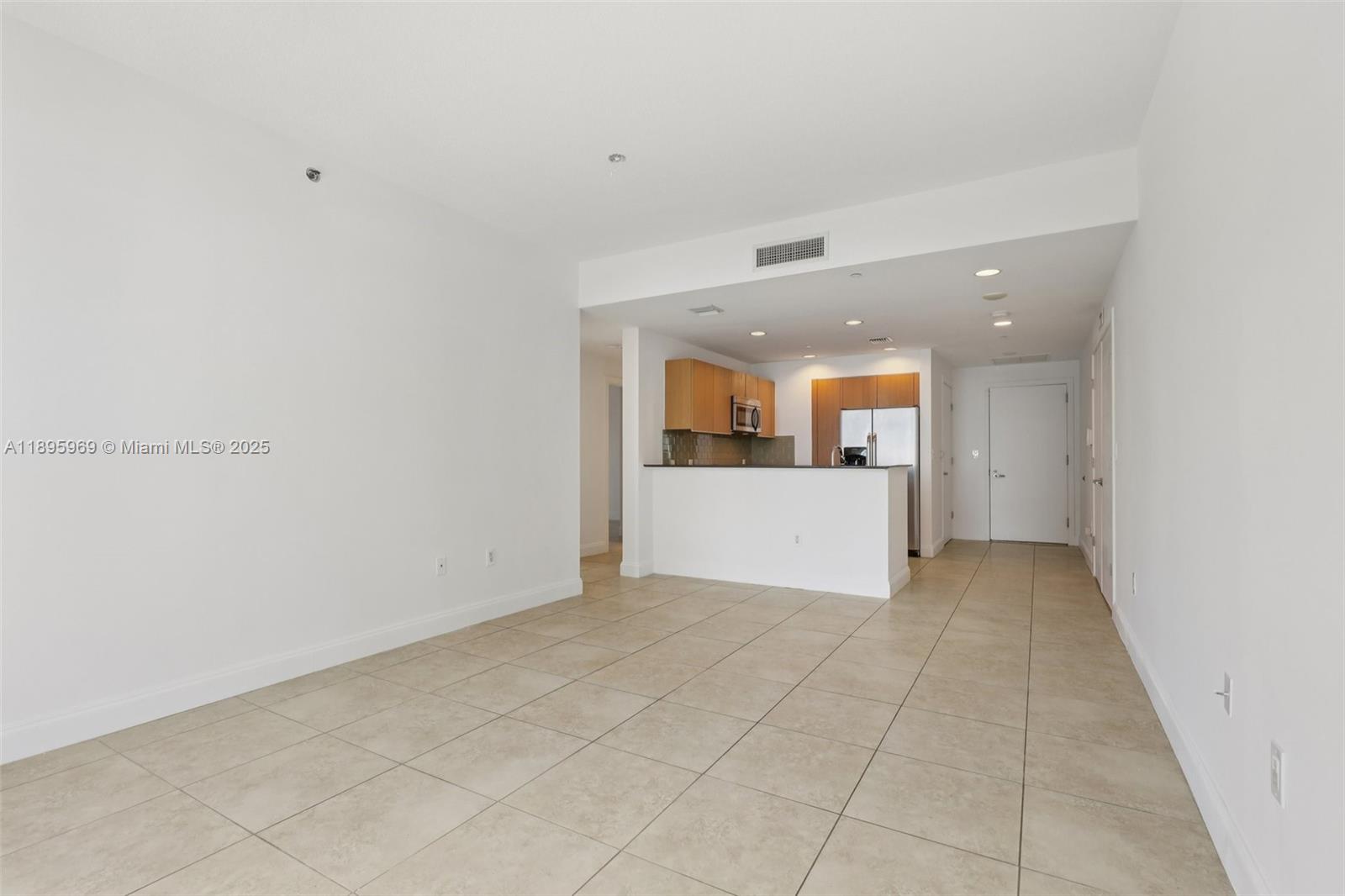 1060 BRICKELL CONDO - Residential Lease