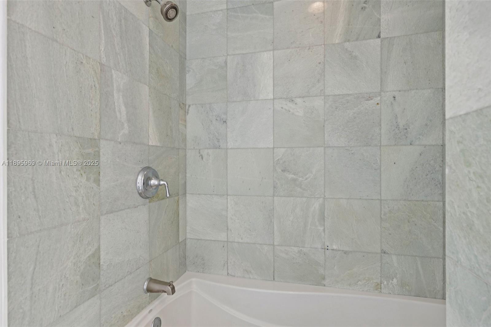 1060 BRICKELL CONDO - Residential Lease