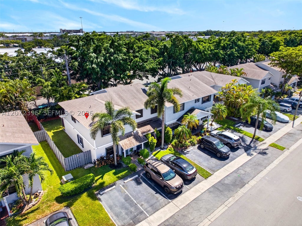 Photo of 10348 NW 3rd St, Pembroke Pines, FL 33026 (MLS # A12072396)