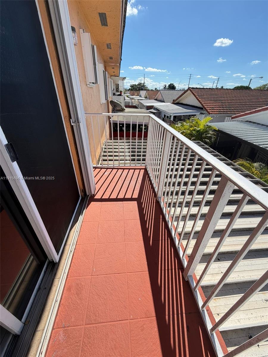 EL PRADO XIV CONDO - Residential Lease