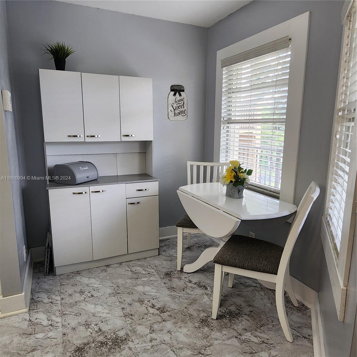CAMBRIDGE AT CENTURY VILL - Residential