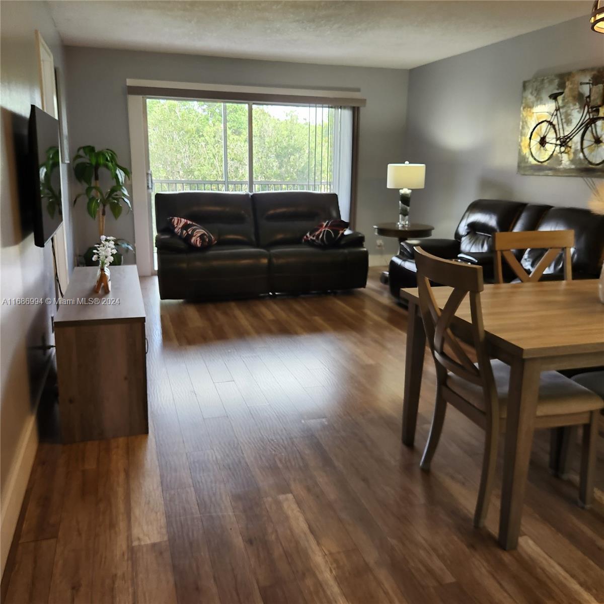 CAMBRIDGE AT CENTURY VILL - Residential