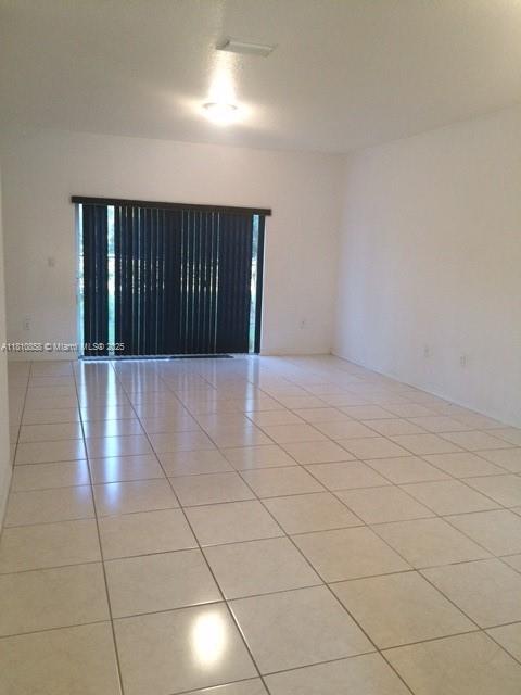 14025 SW 49th St 10