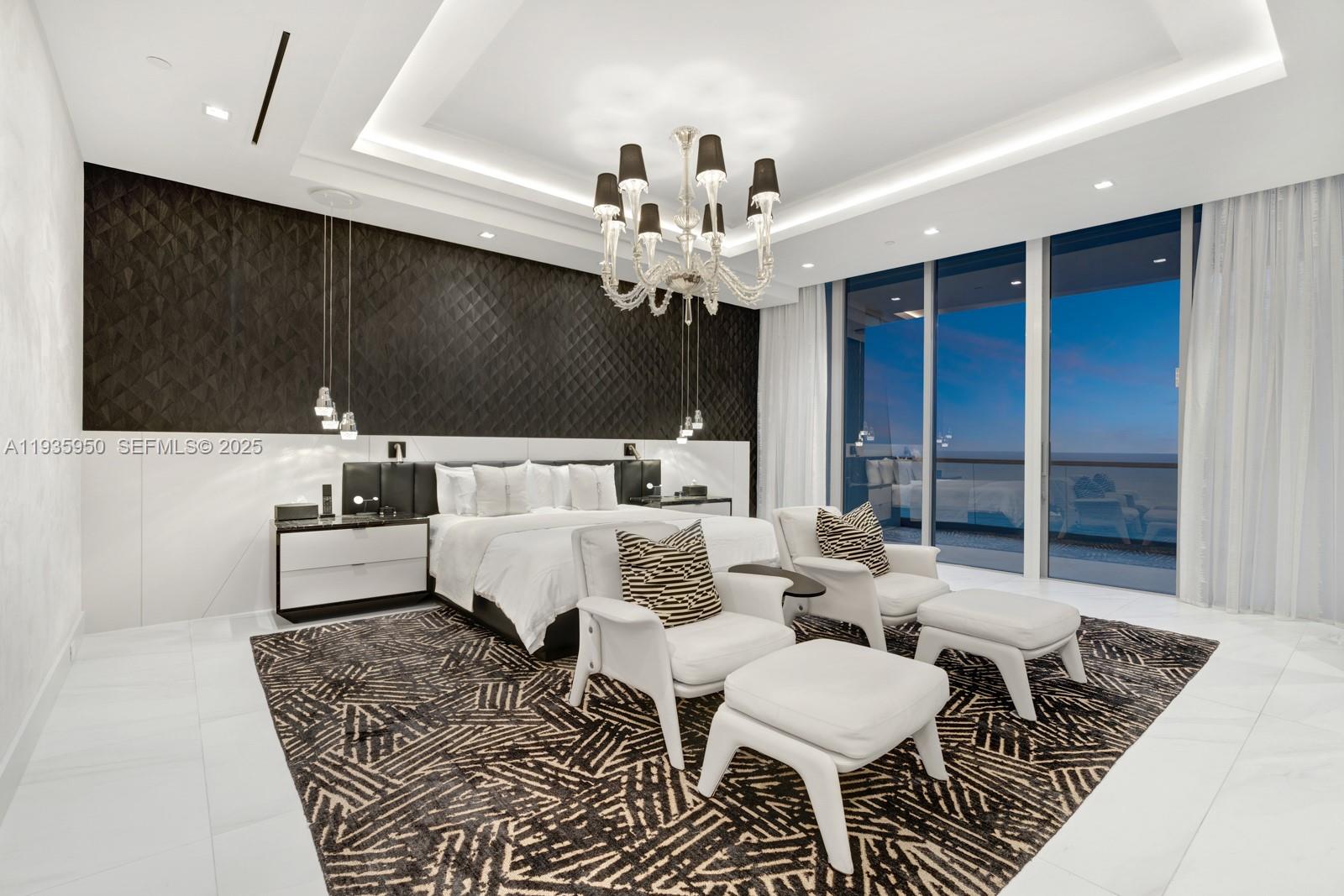 Turnberry Ocean Club - Residential