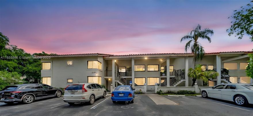 100% FINANCE FOR QUALIFIED 1ST TIME HOMEBUYERS - Welcome to this beautiful 2-bedroom, 2-bath condo offering gorgeous wide-angle lake views and a spacious, open-concept layout with volume ceilings. The oversized primary bedroom features a walk-in closet, while the screened-in patio provides the perfect spot to relax and enjoy the peaceful scenery. Located in a gated community with a sparkling community pool, this home has a new roof, is ready to move in, and is centrally located near shopping, dining, and major highways. With no lease restrictions, it’s perfect for investors or as your primary residence. Don’t miss out on this move-in-ready gem—schedule your showing today!