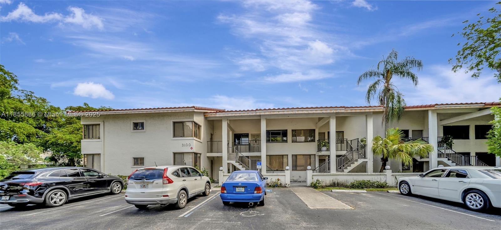 MIRA LAGO CONDO - Residential