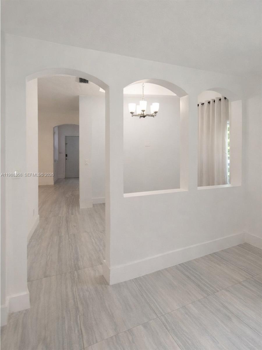 BELLAGIO AT VIZCAYA - Residential Lease