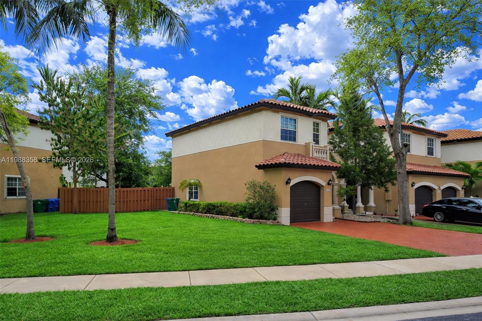 BELLAGIO AT VIZCAYA - Residential Lease