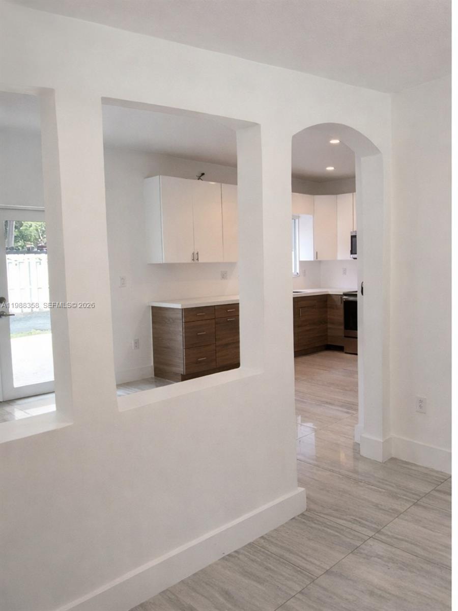 BELLAGIO AT VIZCAYA - Residential Lease