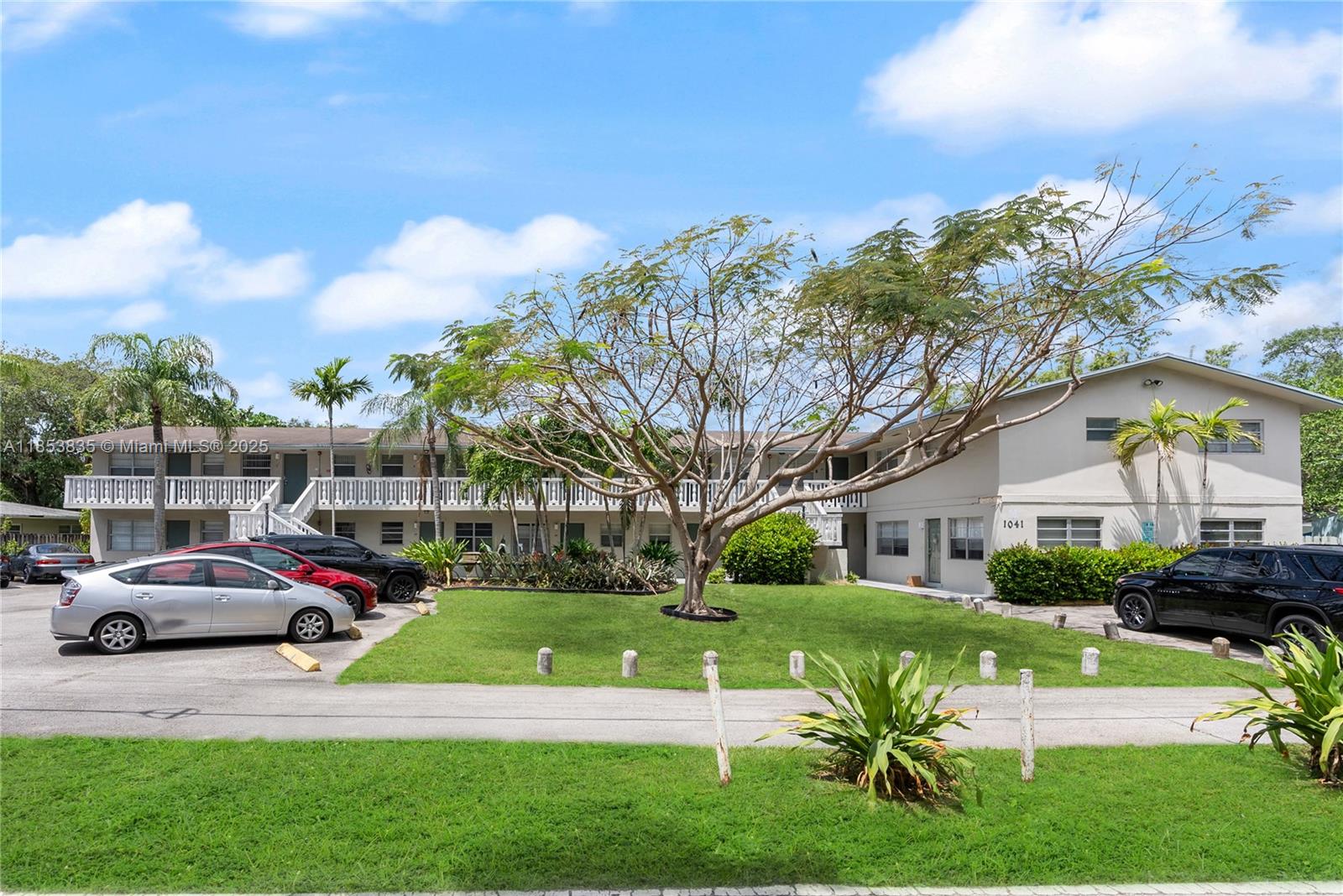 RIVERSIDE NO 3 - Residential Lease
