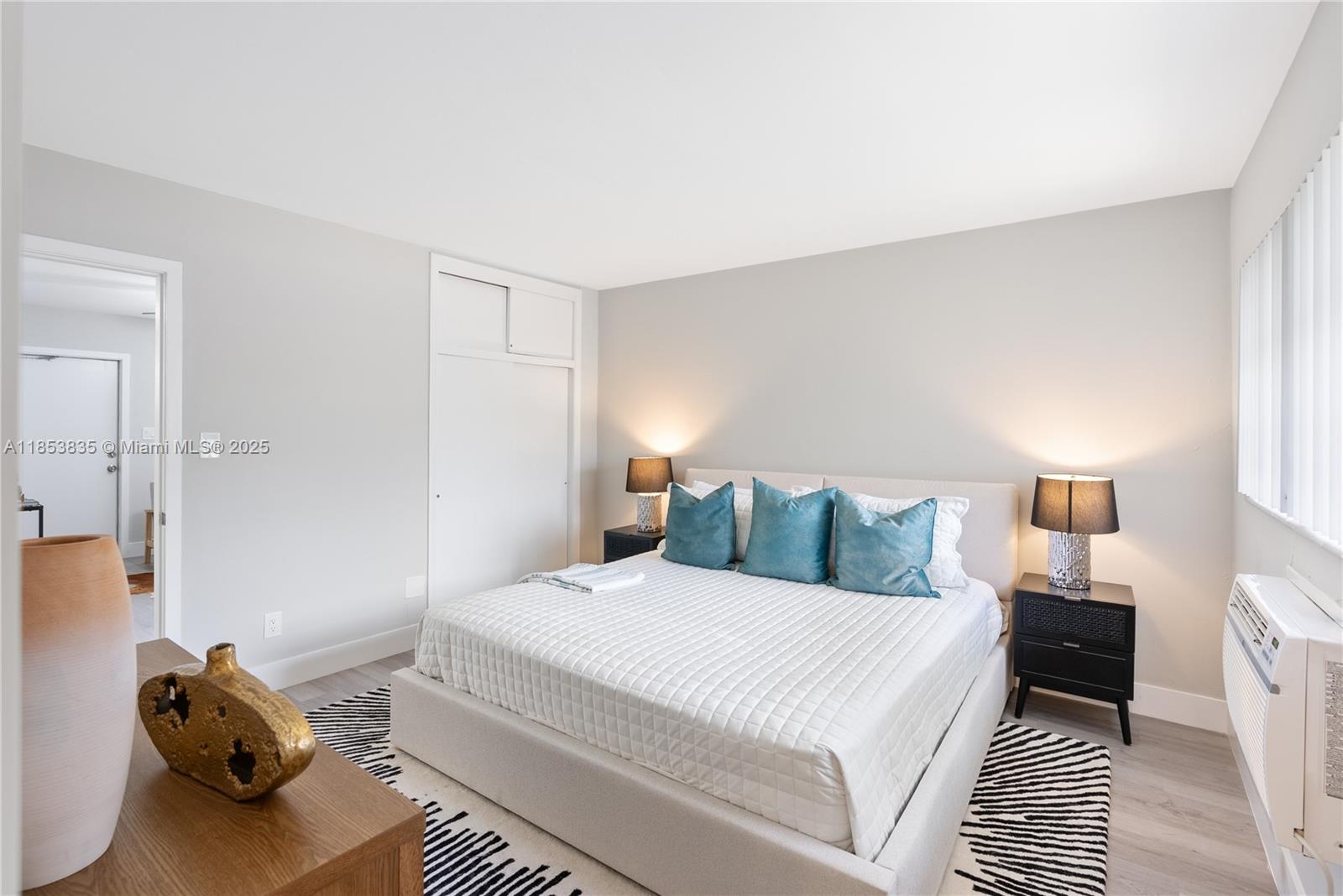 RIVERSIDE NO 3 - Residential Lease