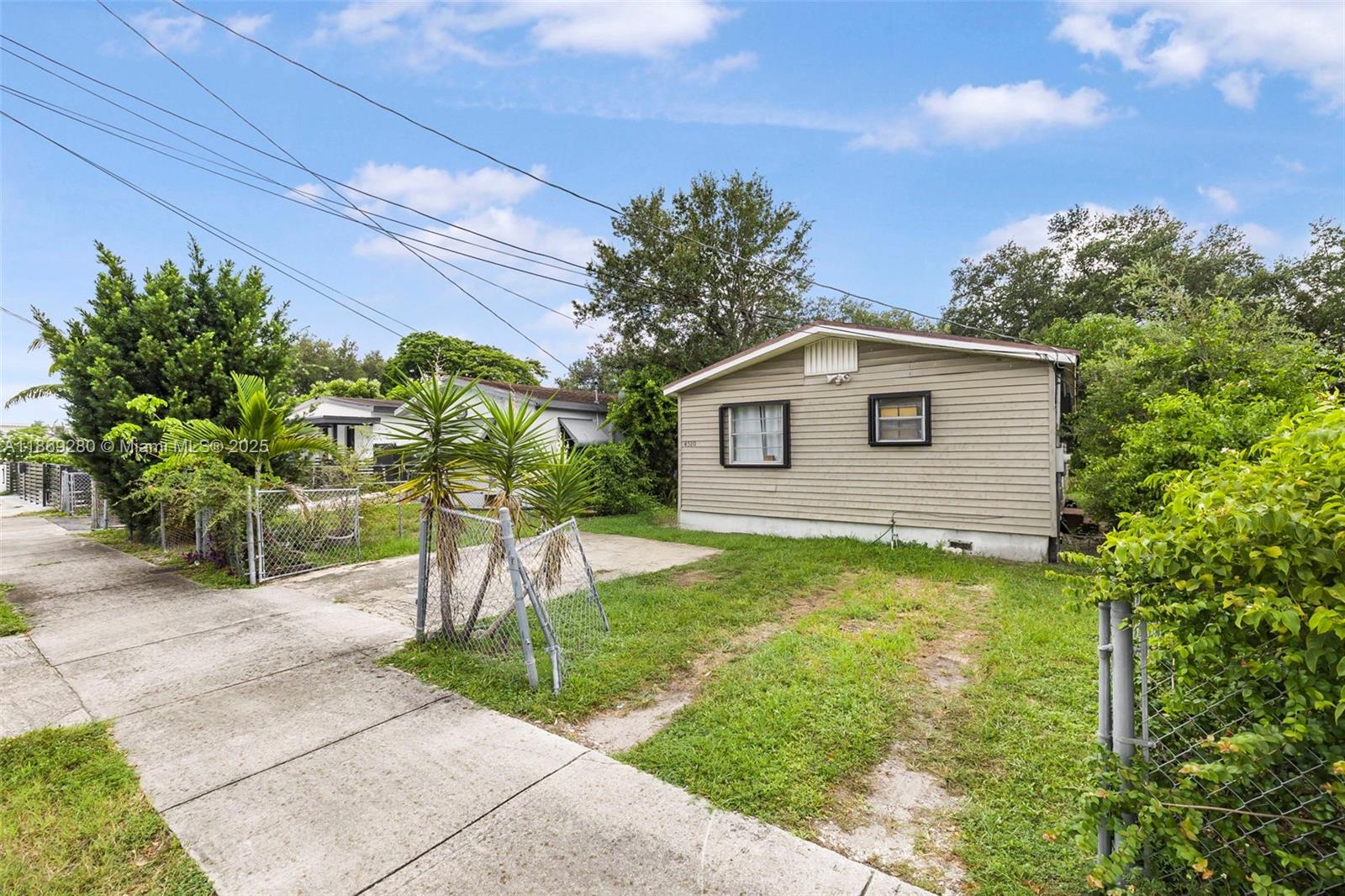 4510 NW 33rd Ave