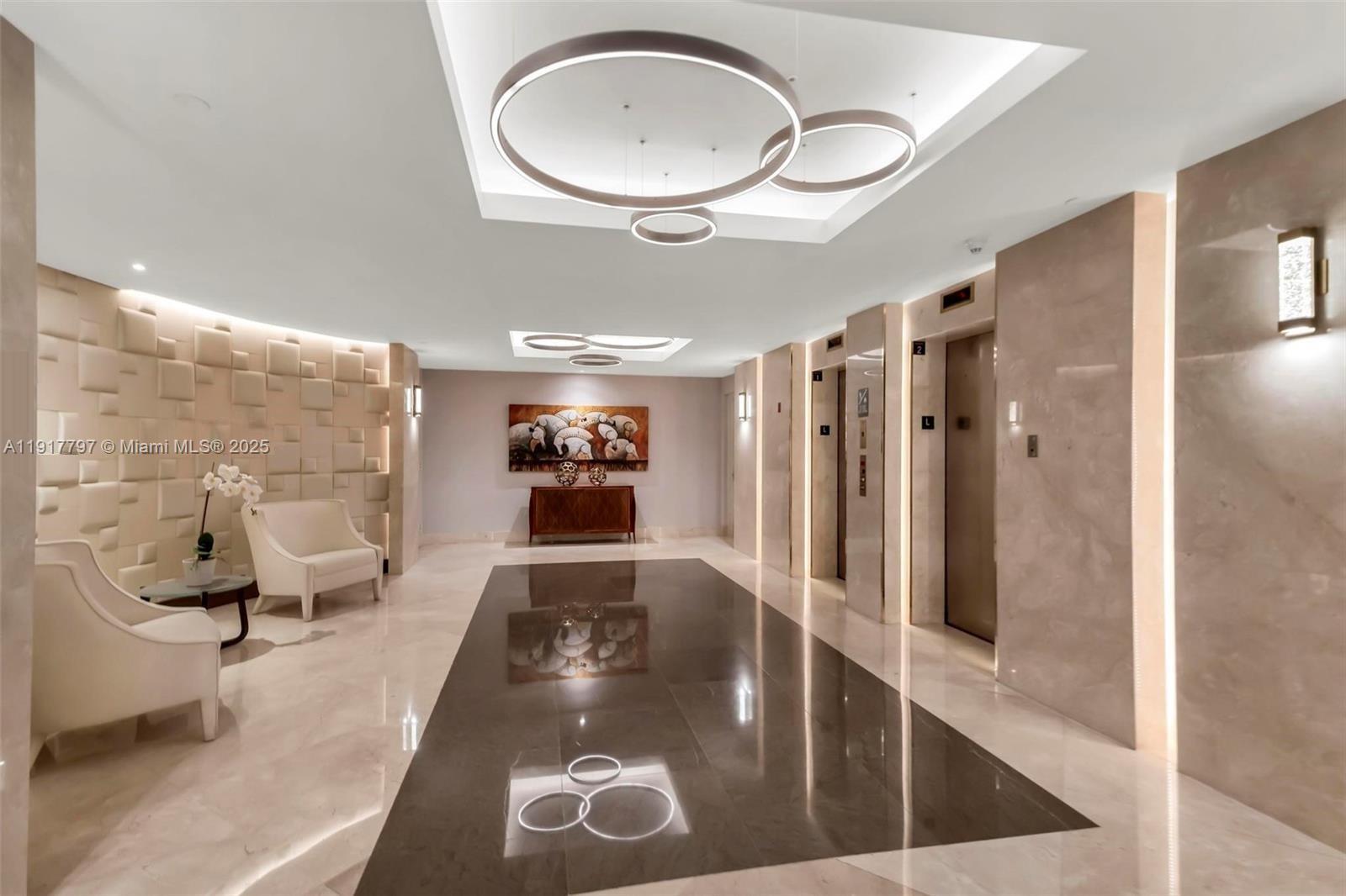 17555 Collins Ave 707