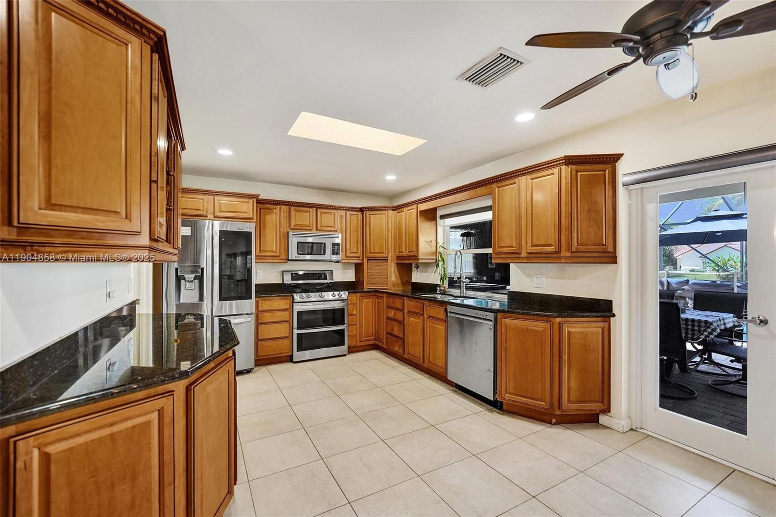 JACARANDA LAKES SECTION 8 - Residential