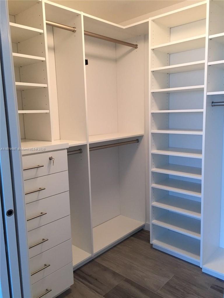 OCEANA KEY BISCAYNE CONDO - Residential Lease