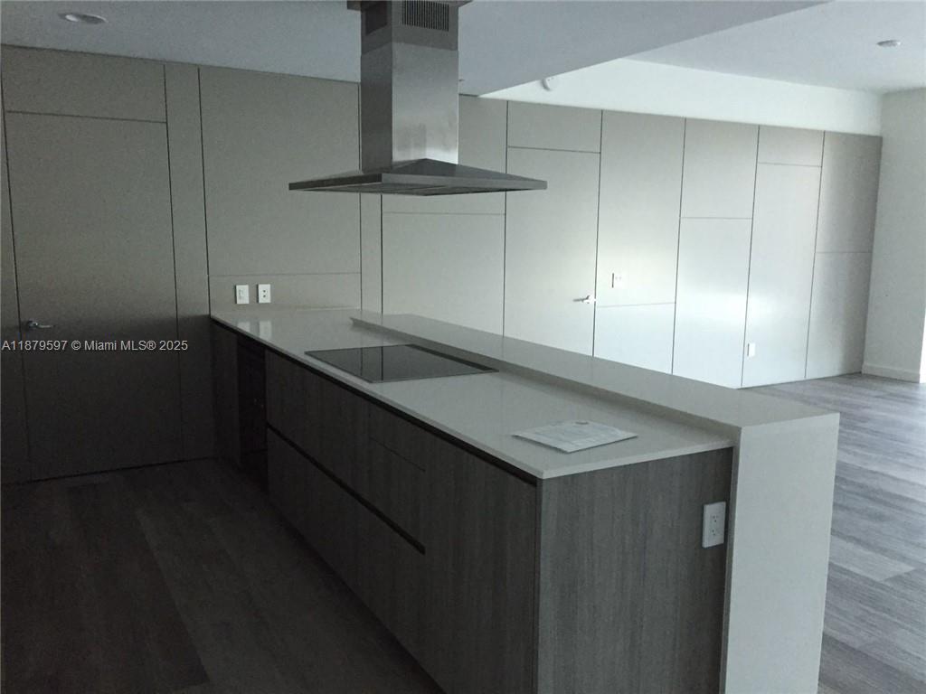 OCEANA KEY BISCAYNE CONDO - Residential Lease