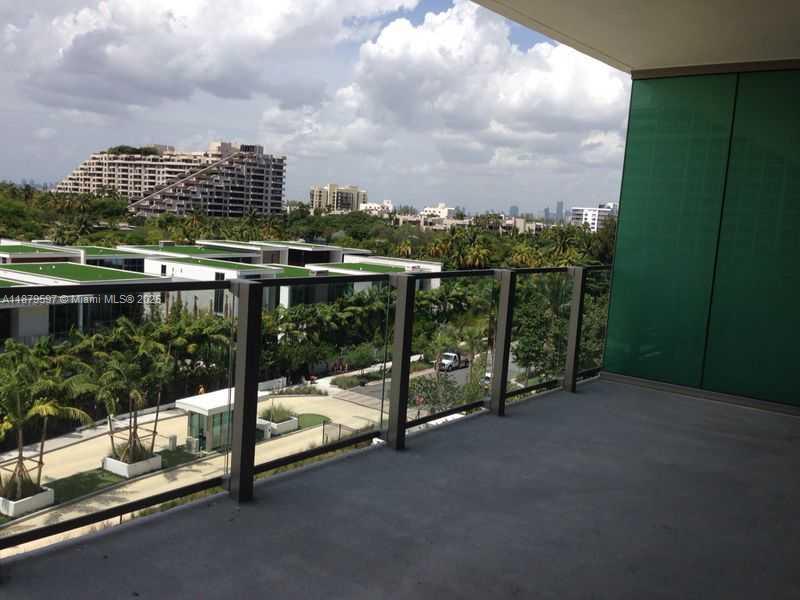 OCEANA KEY BISCAYNE CONDO - Residential Lease