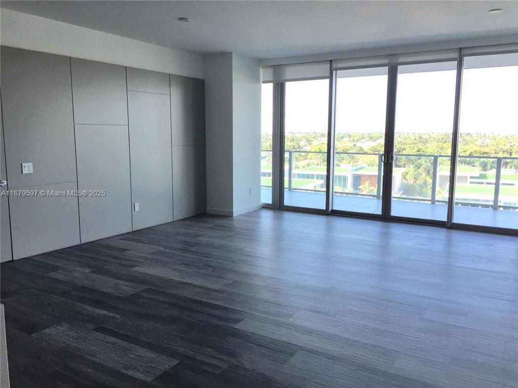 OCEANA KEY BISCAYNE CONDO - Residential Lease