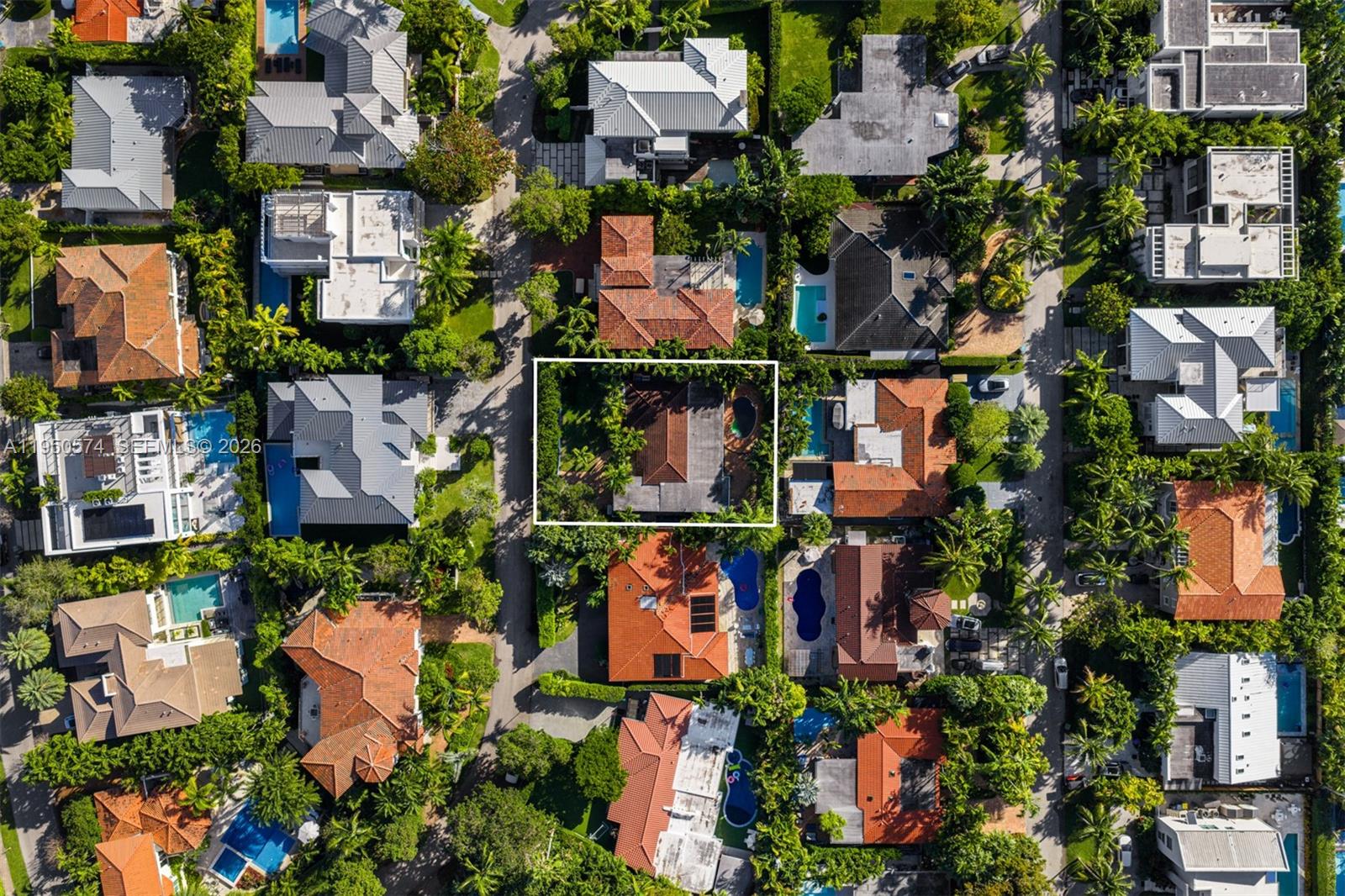 BISCAYNE KEY ESTATES - Land