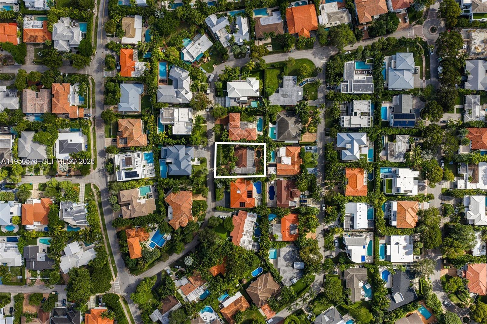 BISCAYNE KEY ESTATES - Land