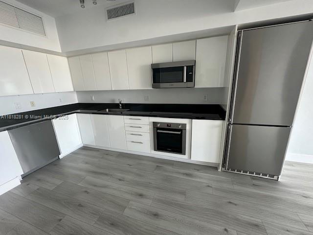 MINT CONDO - Residential Lease
