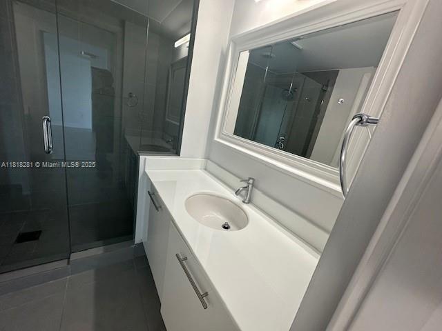 MINT CONDO - Residential Lease