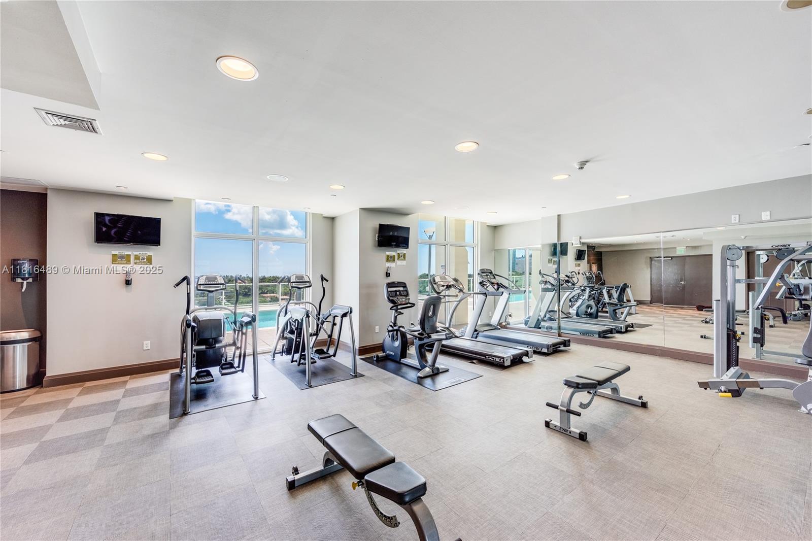 NORDICA CONDO - Residential