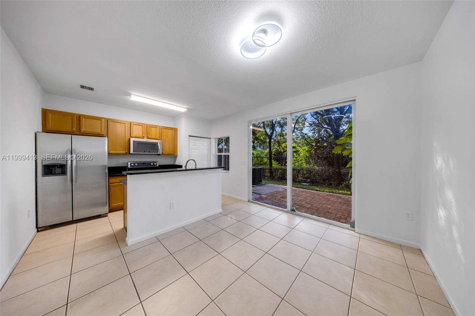 MARTINIQUE NO 3 CONDO - Residential Lease