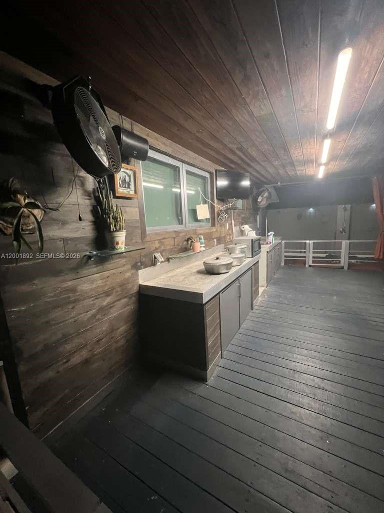 CORAL TERR SEC 1 - Residential