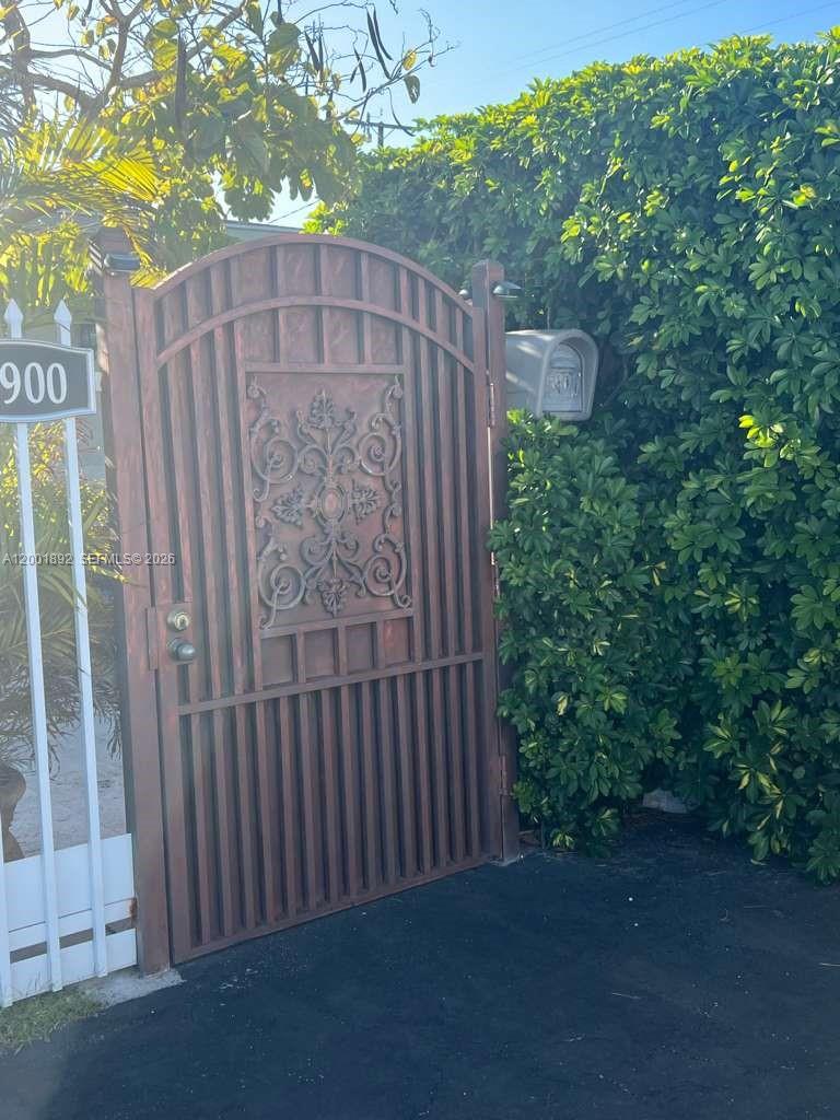 CORAL TERR SEC 1 - Residential