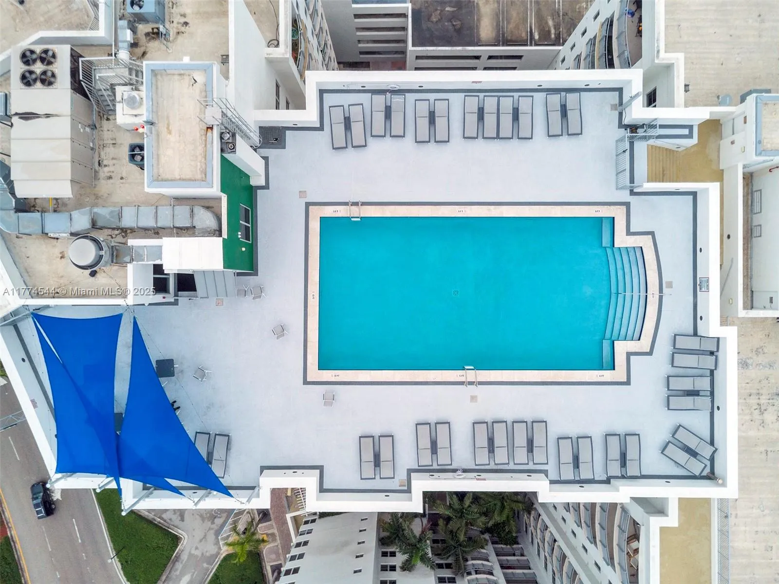 Hollywood, Florida 33020, United States, 2 Bedrooms Bedrooms, ,2 BathroomsBathrooms,Residential,Active,100806