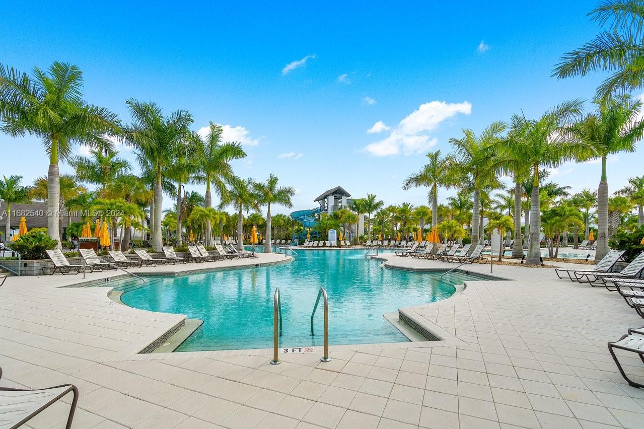 HAMMOCKS OF WESTLAKE - Residential