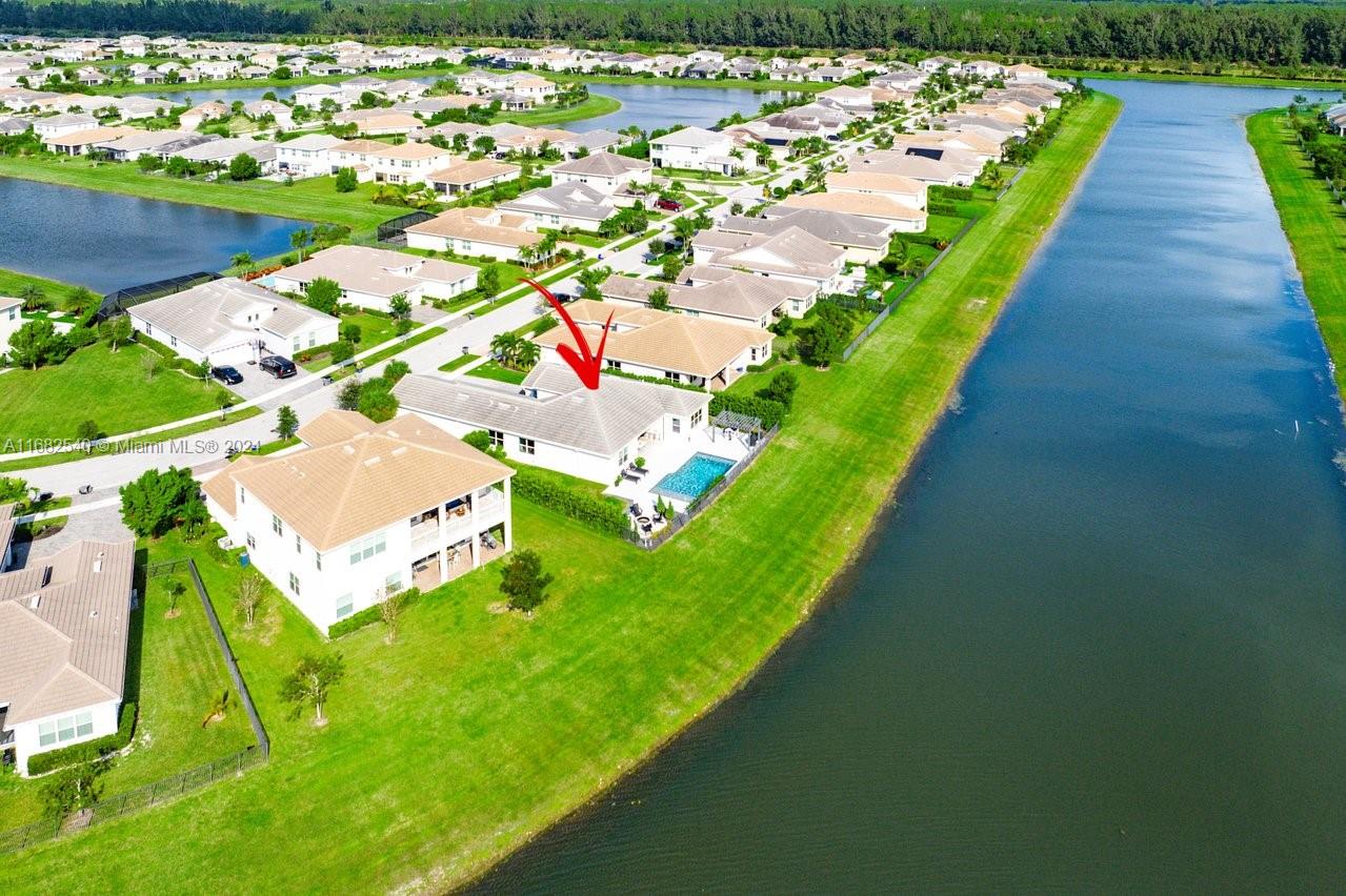 HAMMOCKS OF WESTLAKE - Residential