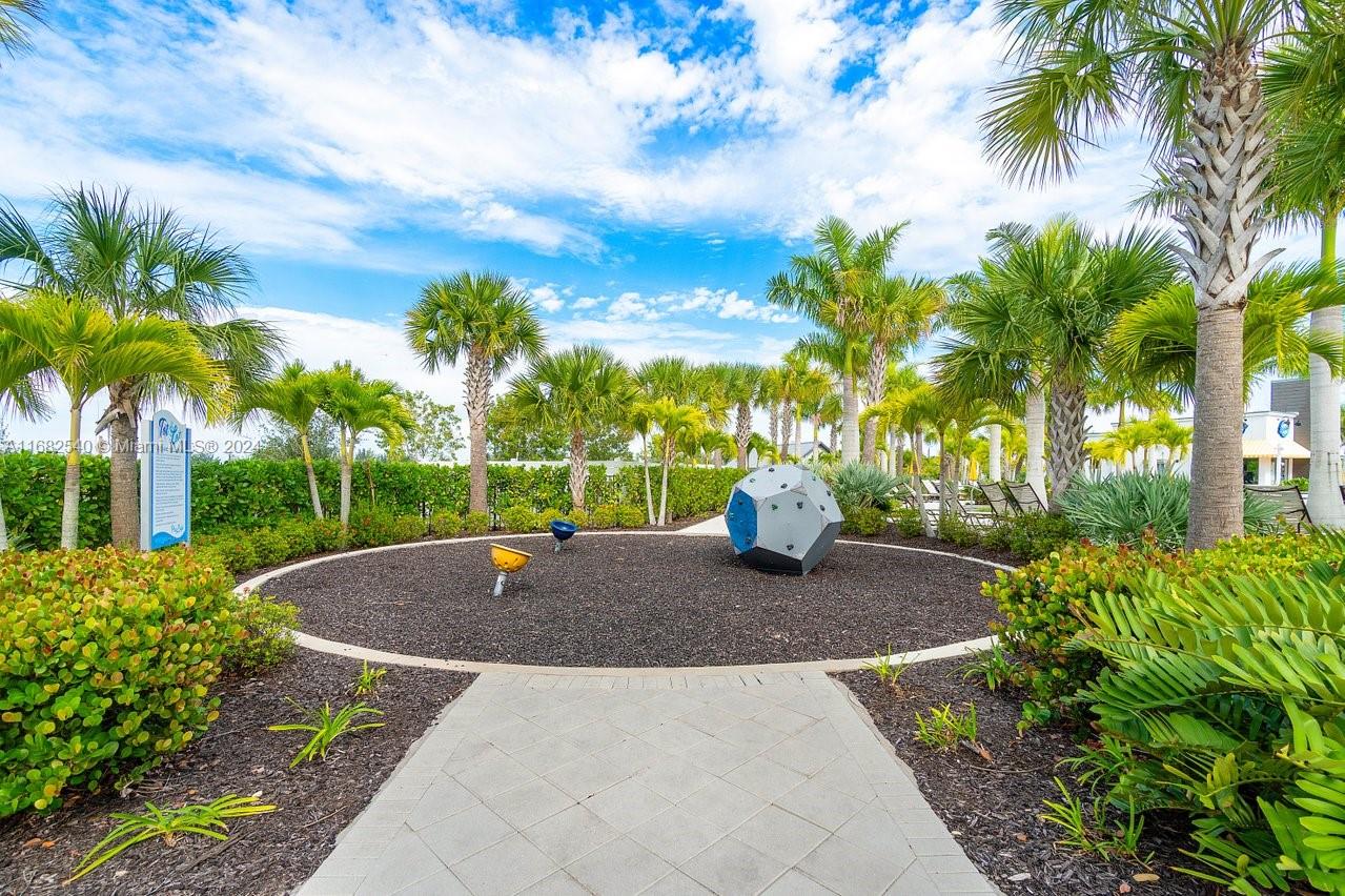 HAMMOCKS OF WESTLAKE - Residential