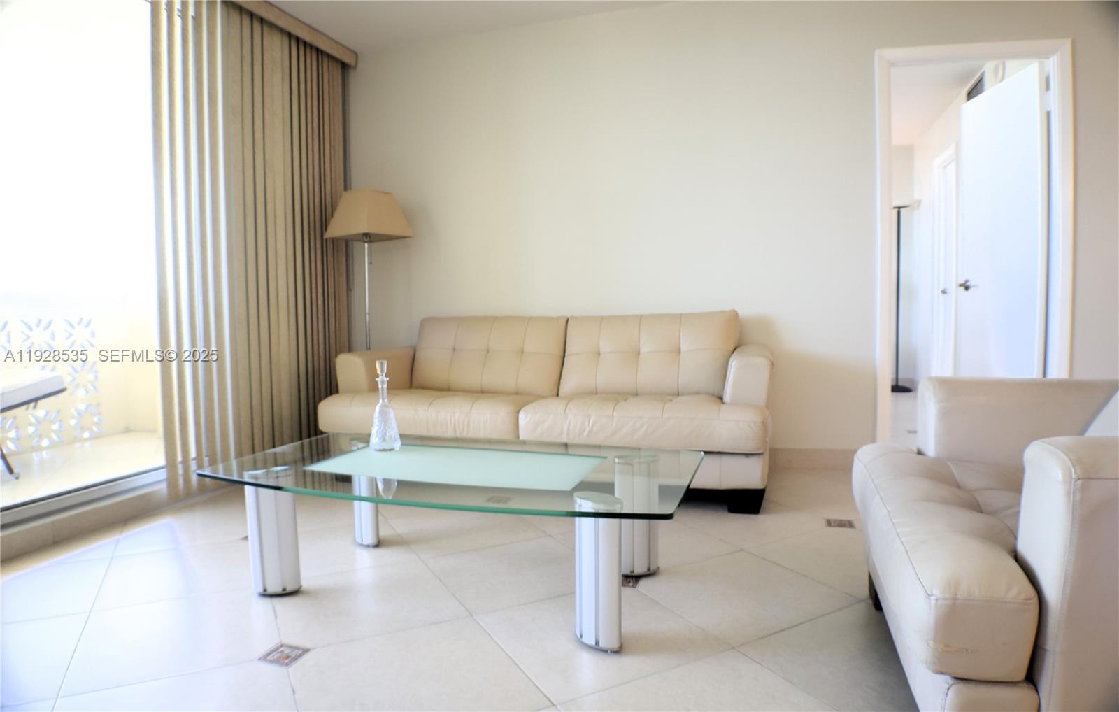 PLAZA TOWERS NORTH CONDO - Residential Lease