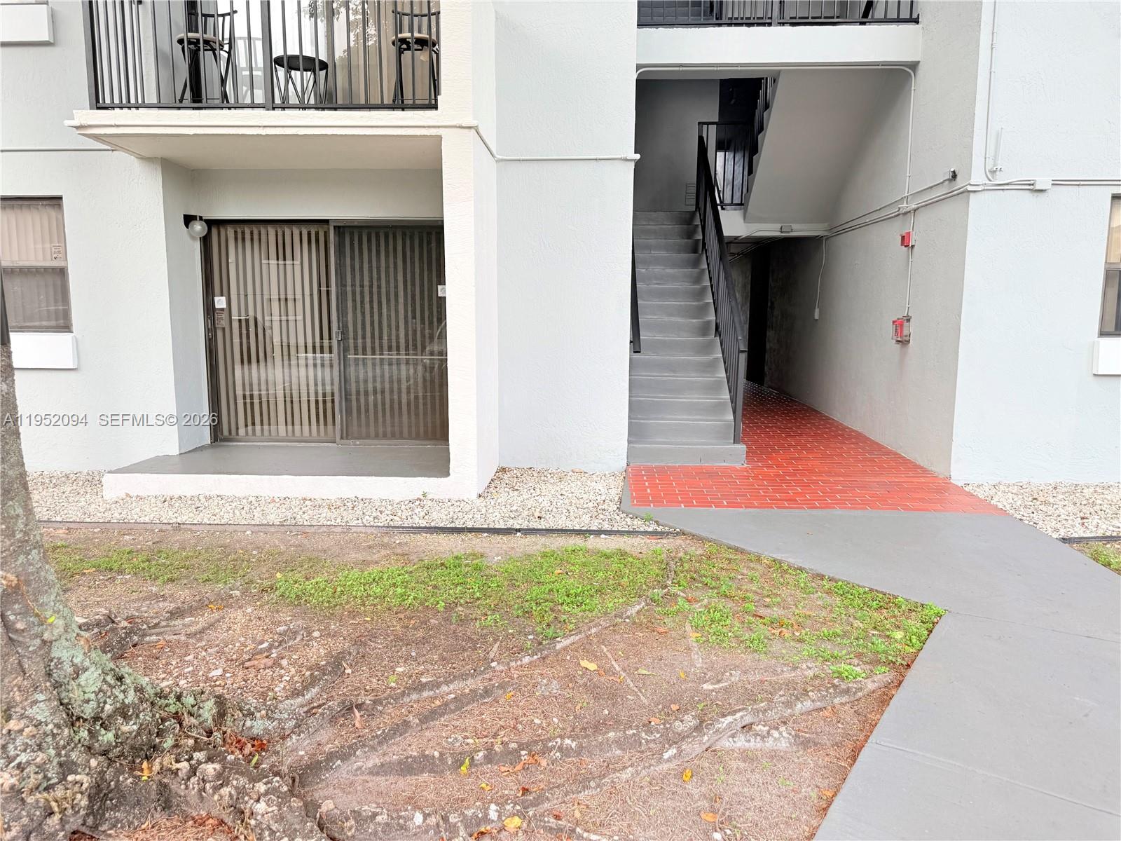 7200 NW 179th St 111