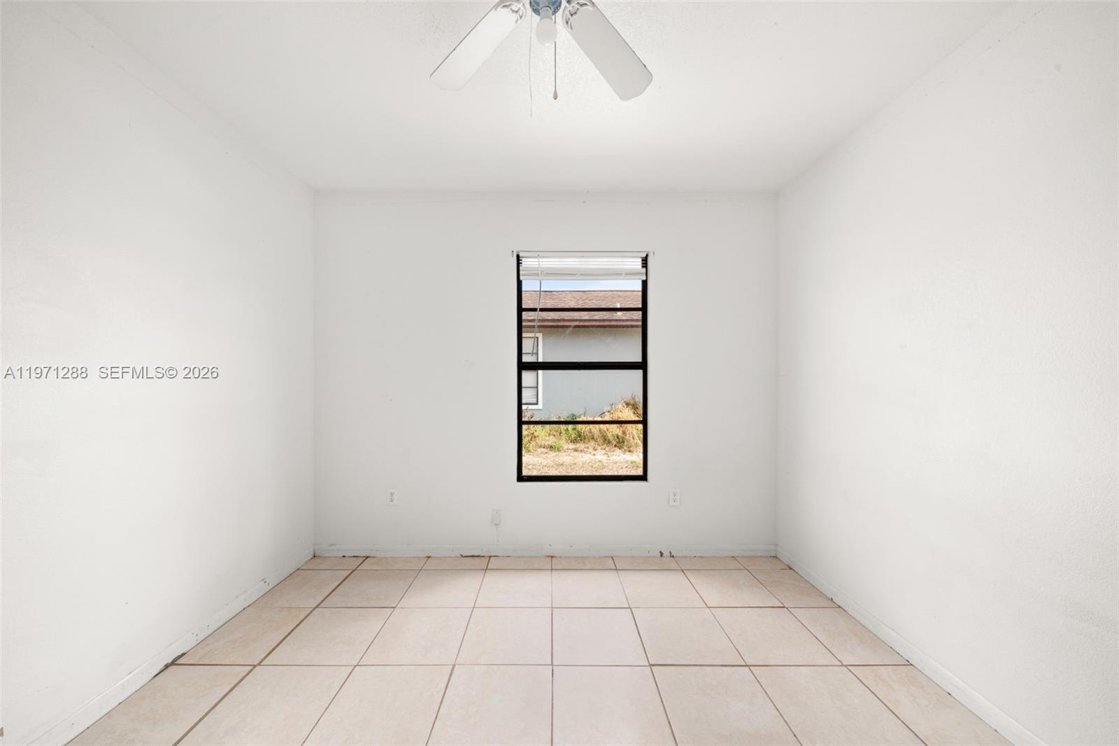 1139.100 - EAST PALMHURST - Residential