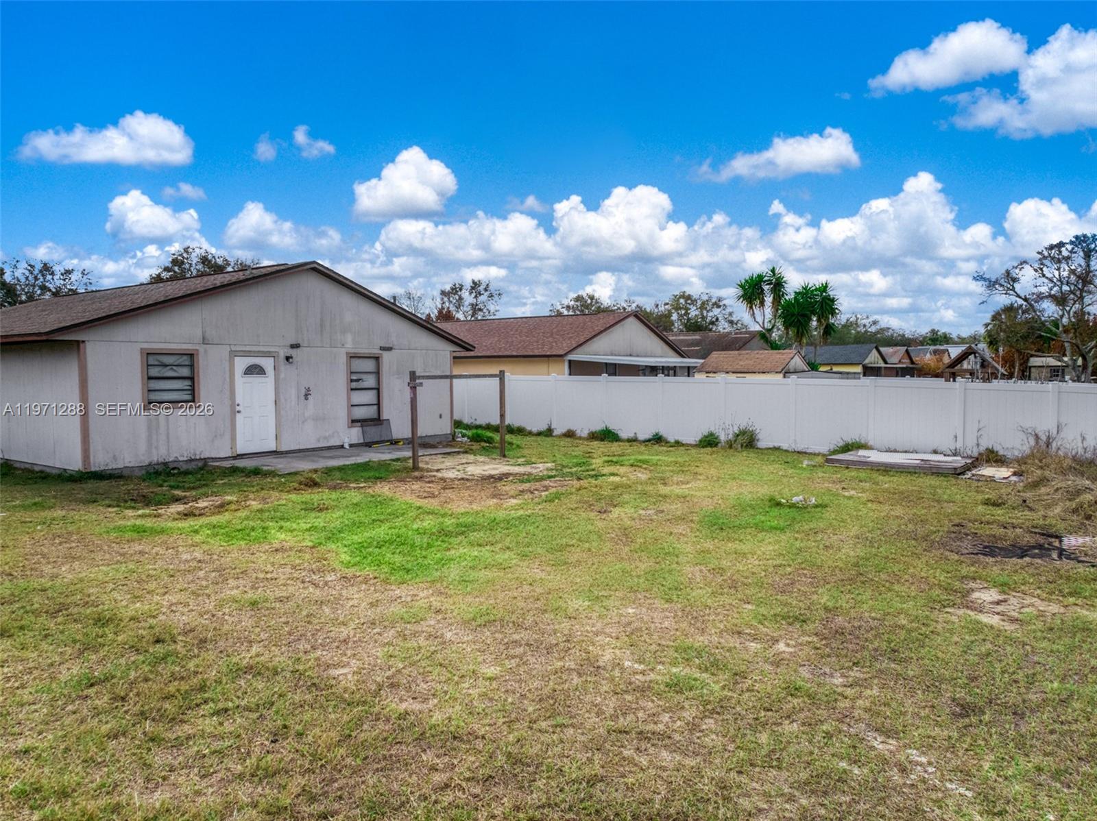 1139.100 - EAST PALMHURST - Residential