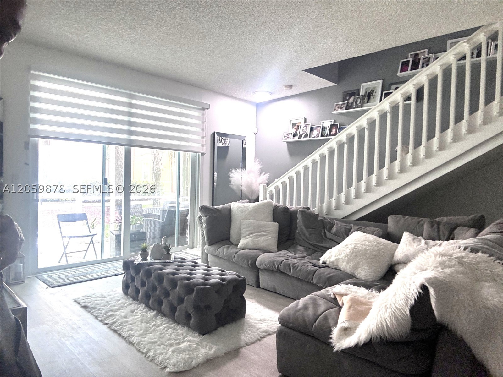 1543 Barcelona Way 5-30